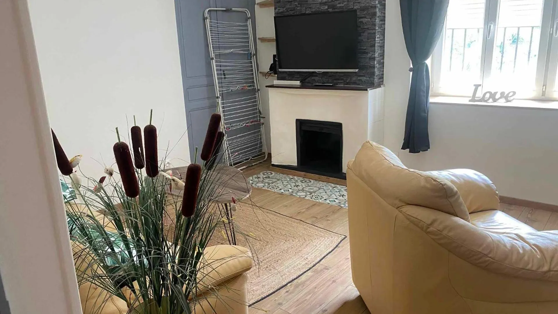 Ferienwohnung Nid Douillet Uzer